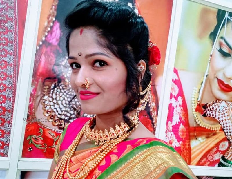 Mirror Beauty Salon & Makeup Studio Price & Reviews Aurangabad