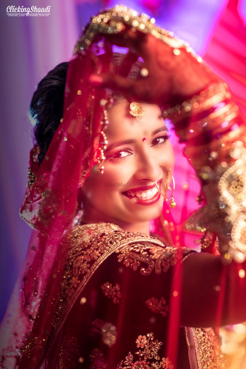 6 Things A Sikh Bride Can Carry Off Well And Prove To Be A Swagger 'Dulhan'  | Indian wedding photography poses, Indian bride photography poses, Indian  wedding poses