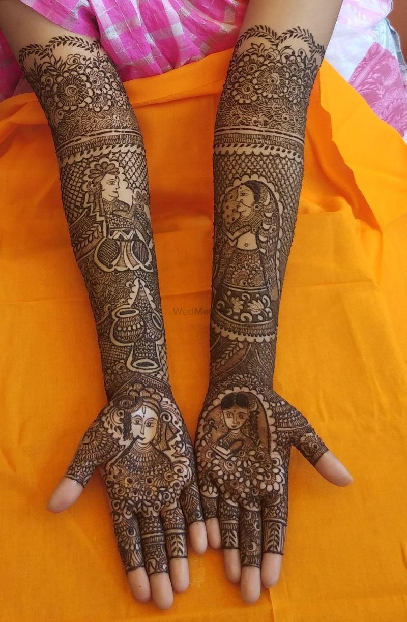 Mehndi Designer Available, 54113368 - expatriates.com