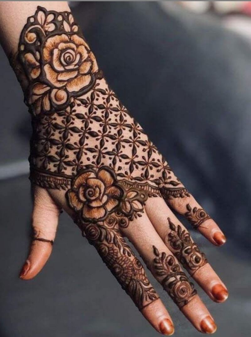 Mehndi Design Workshop by Ethnico