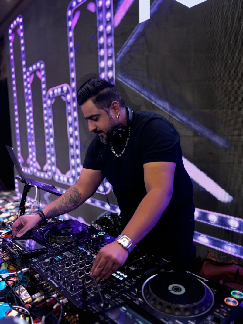 Dj Rohit Logo DJ Rohit Dhir - Delhi NCR | Price & Reviews