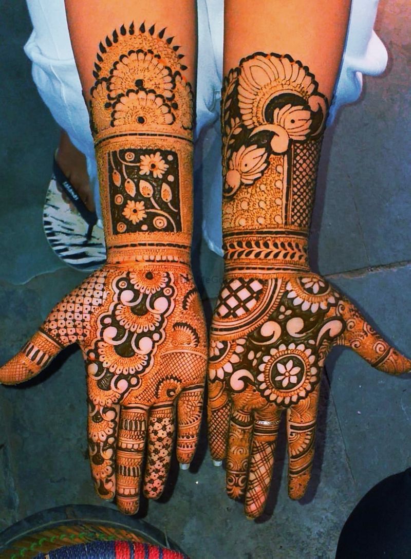 Kundan Mehendi Art - West Delhi, Delhi NCR | Price & Reviews | Mehndi  designs, Henna mehndi, Best mehndi designs