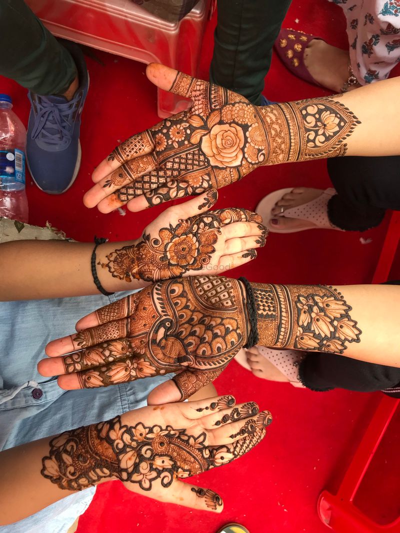 Beautiful Mehndi Designs By @himani_henna Download the K4 Henna App. LINK  IN BIO ! 👆👆 #henna #hennafun #hennaart #hennainspire #... | Instagram