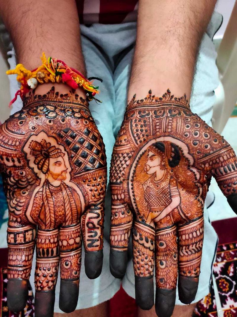 Jaya Mehndi Artist - Dulha Dulhan Mehndi Designs! We are expertise in mehndi  designing that can be customized as per your requirement. Bookings are  going on for 2020 Batch! For pricing and