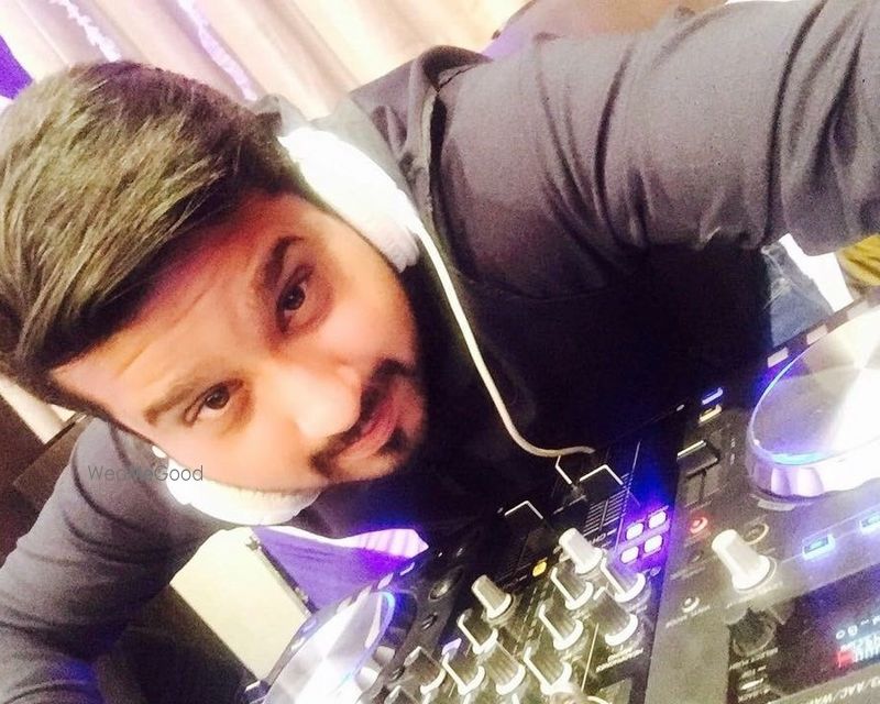 DJ Sam - Kolkata | Price & Reviews