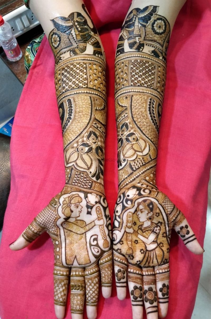 G Name Mehndi Design Pic Cute Mehndi Design