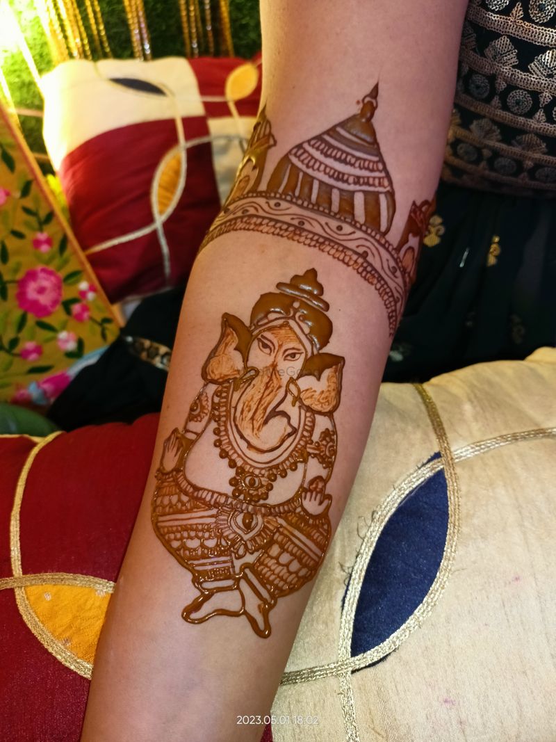 Mehndi Artist Rashmita | Henna Educator on Instagram: 