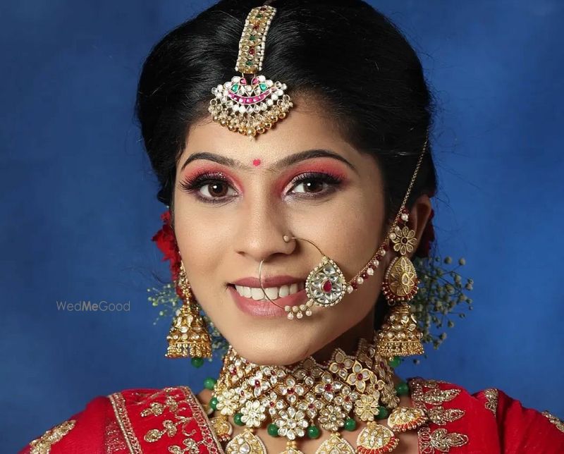 Makeovers By Mahek Price Reviews Mumbai Makeup Artist makeovers-by-mahek-price-reviews-mumbai-makeup-artist