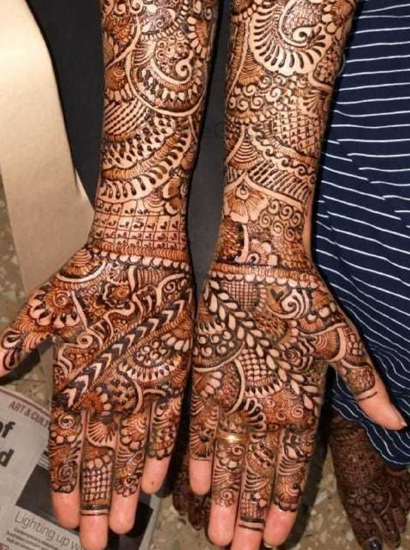 Mehndi Design Beautiful Colors on Our Hands -