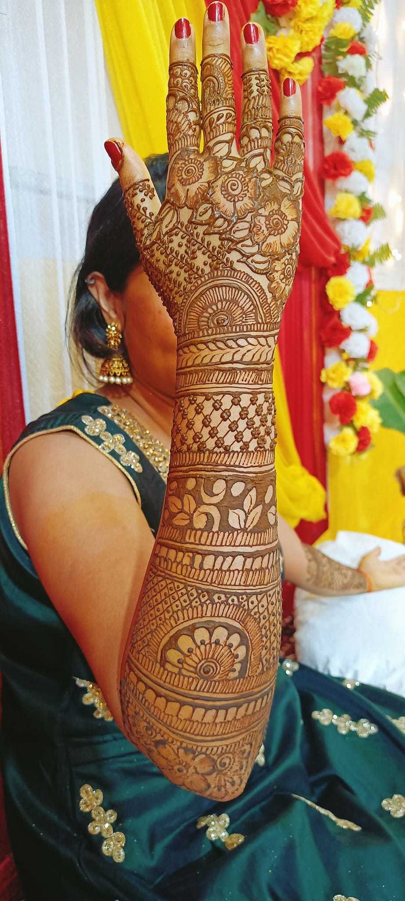 Bridal Mehendi Art Services at Best Price in delhi | Kamal Marwadi Mehndi  Art