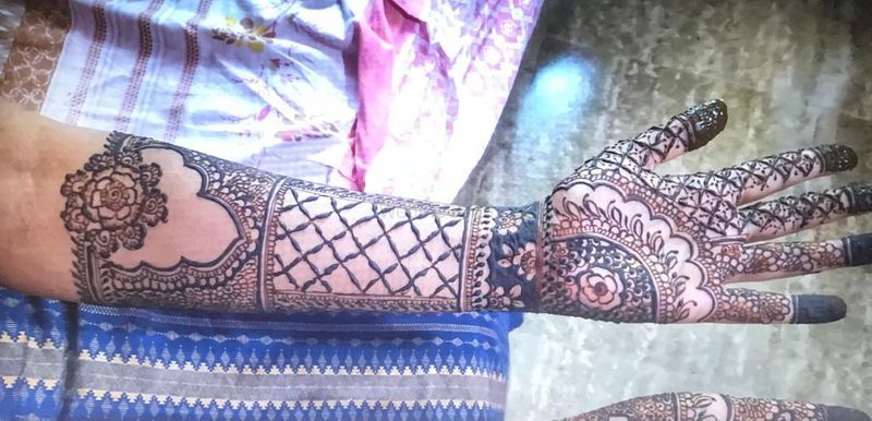 Henna by Sana - Palluruthy, Kochi | Price & Reviews