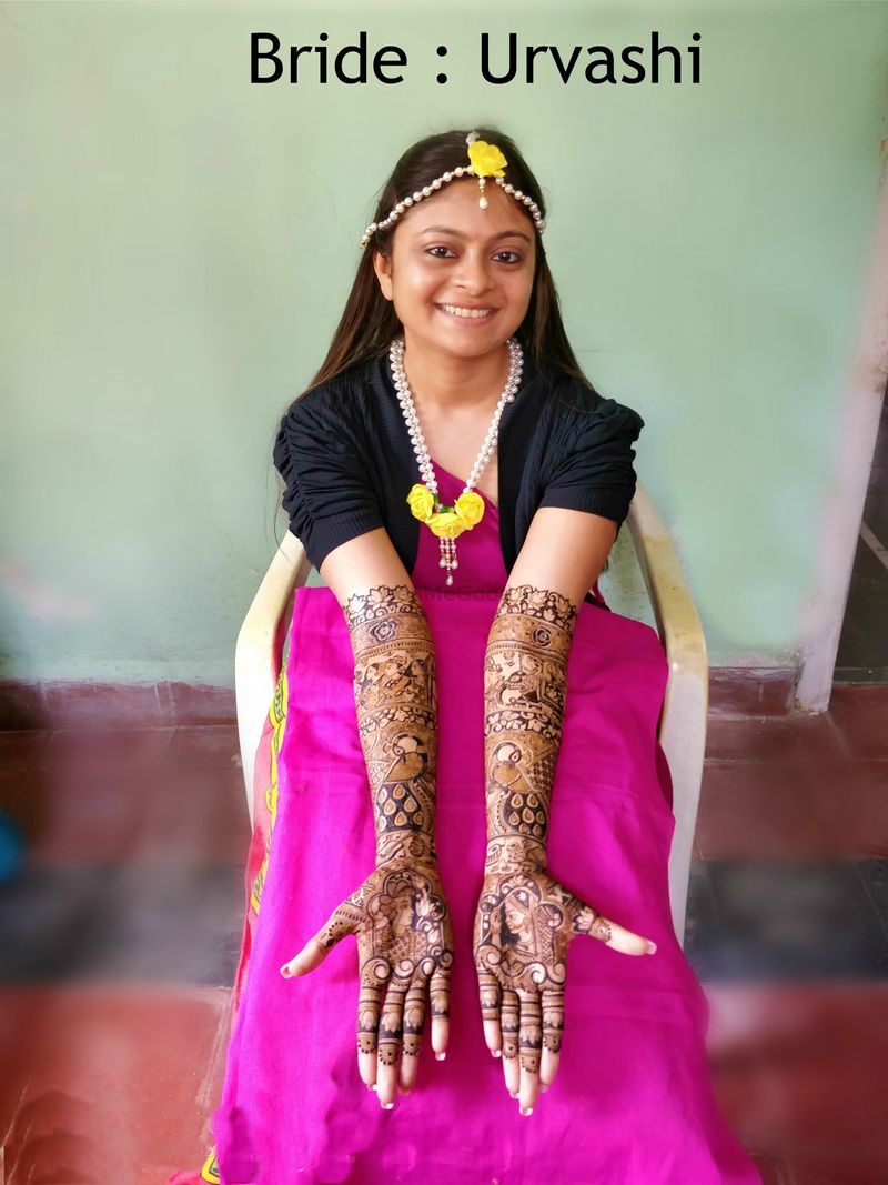 9 Leading Mehndi Artists in Mumbai | Styles At Life