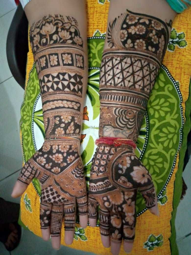 31 Easy Mehndi Design That Anyone Can Try At Home