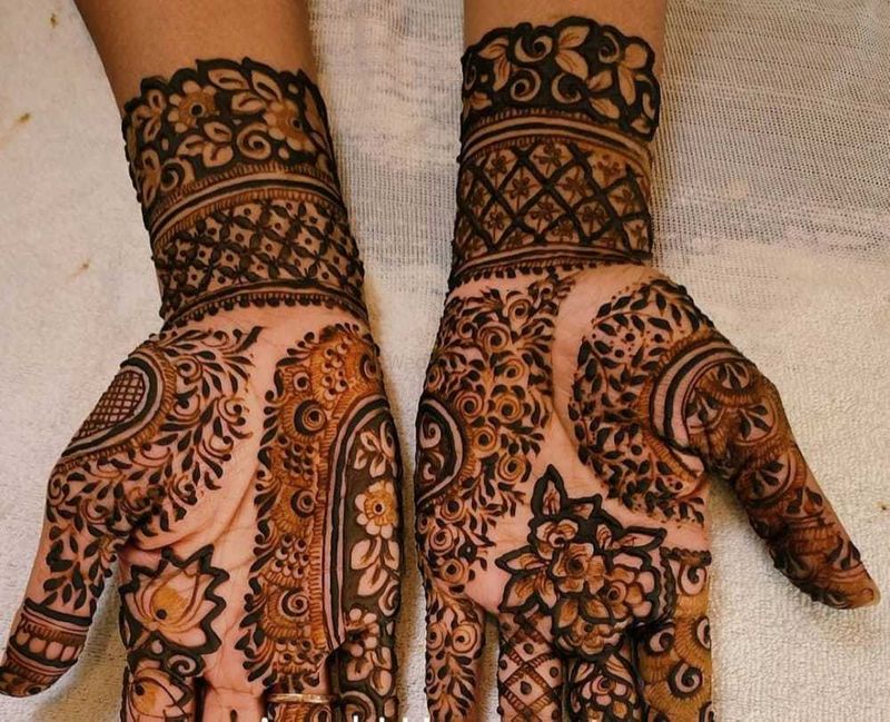 224+ Simple Mehndi Design Photos Ideas