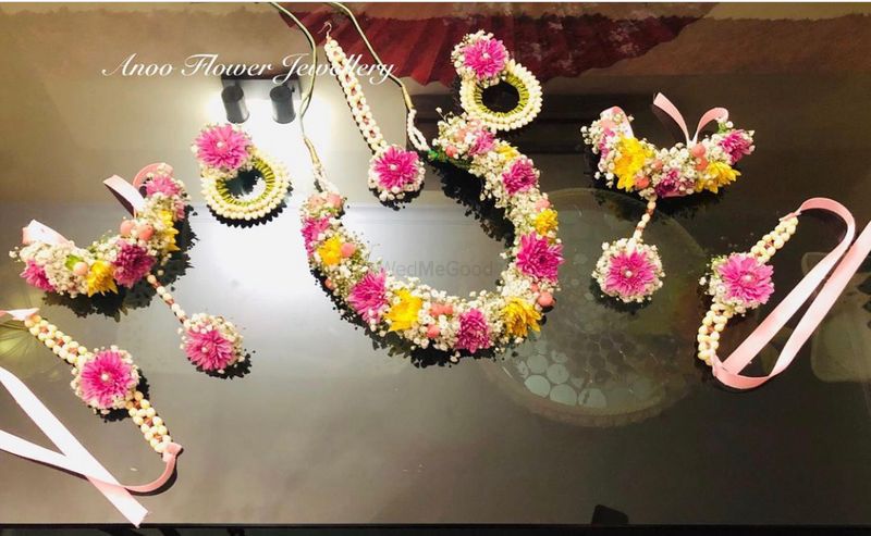 Tagar 2024 flower jewellery