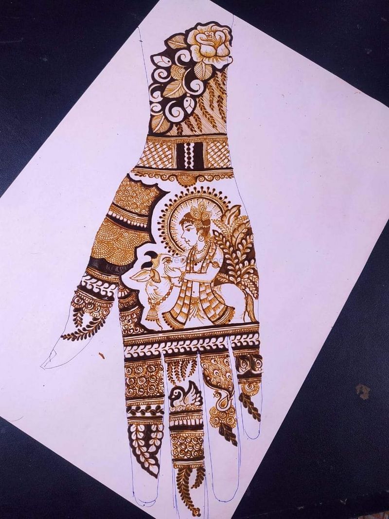 2024 Henna (Mehendi) Design Hand Drawing Experience