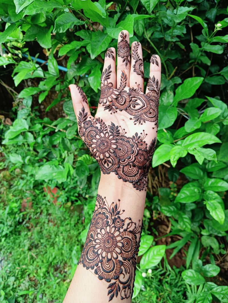 mehndi design Images • siva (@42814977) on ShareChat