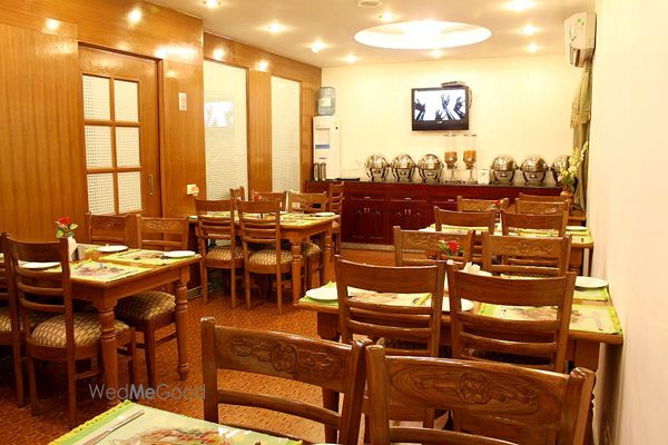 hotel forest green sadiq nagar
