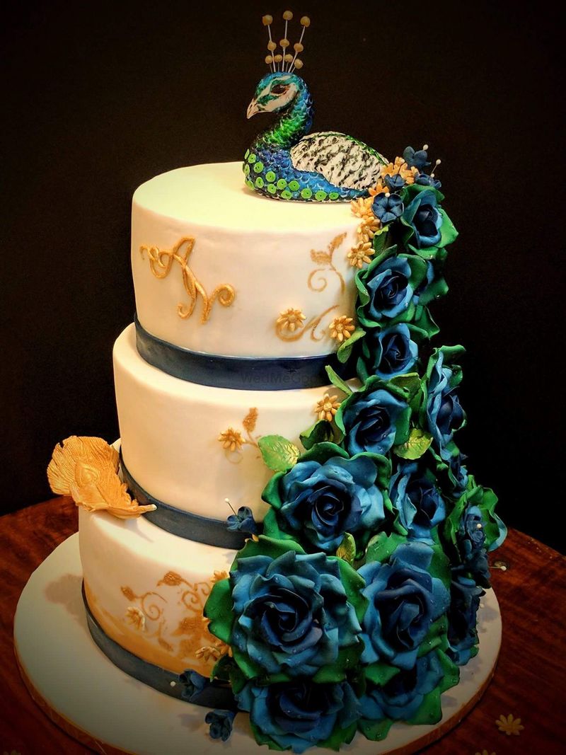 Pretty As A Peacock Wedding Cupcakes - Coco Cake Land
