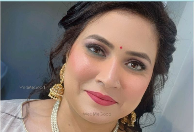 House of Grace Price & Reviews Delhi NCR Makeup Artist