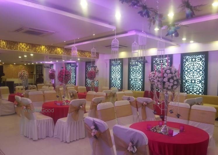 khushi the party hall pitampura
