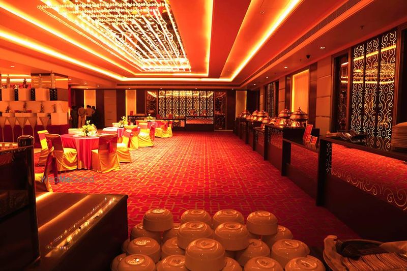 hotel plutos vasant kunj