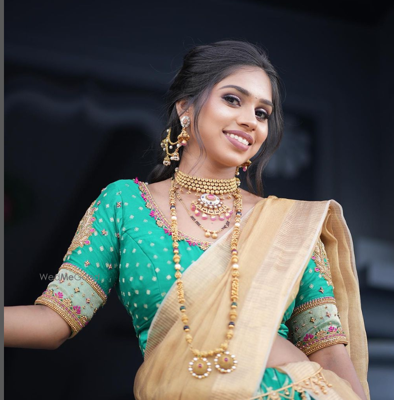 Aarti Makeup & Beauty Studio - Price & Reviews | Pimpri Chinchwad ...