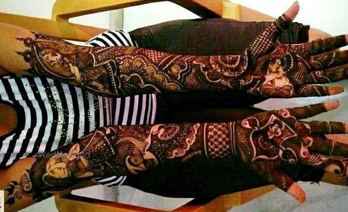 Roshan Mehndi Art - Price & Reviews | Bridal Mehendi in Chandigarh