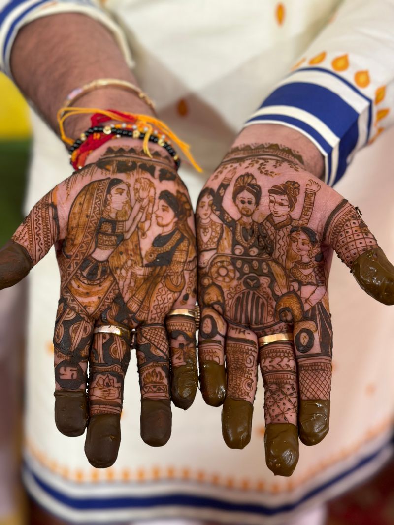 How many Radhe Krishna are there in this two hands ?? @harins_mehndi  @jayshreebridalmehandi @jayshreepanchal_h @panchaljayshree.pancha... |  Instagram