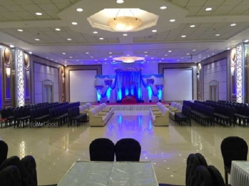 Avsar Banquet Grant Road