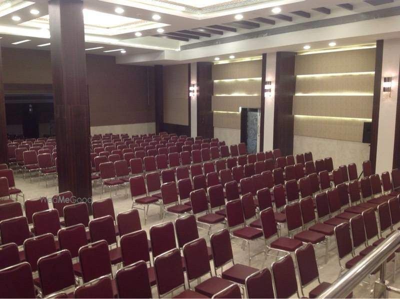 Anand Banquet Hall Thane
