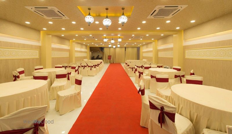 Hotel Ratana International Lucknow