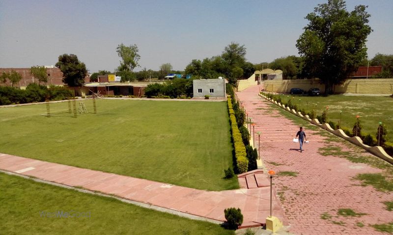 Varun Farmhouse