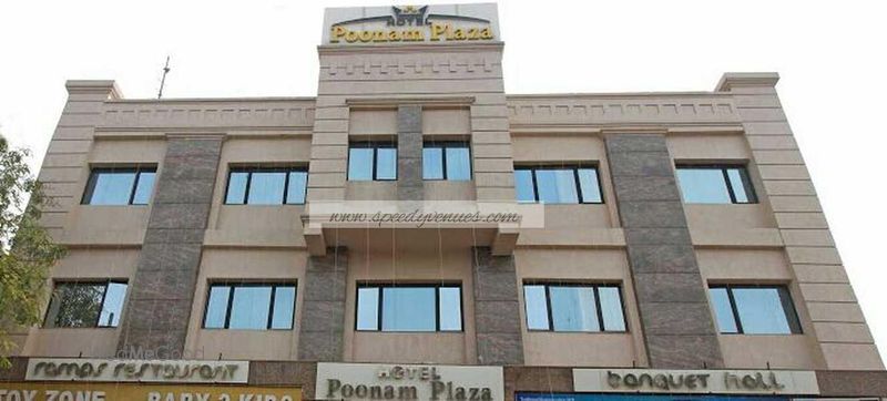 Hotel Poonam Plaza