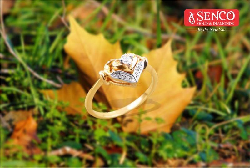 Paeonia Rose Cut Floral Diamond Ring in 14K Gold | Catbird
