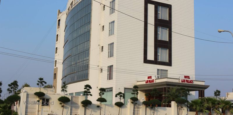Hotel Aju Palace