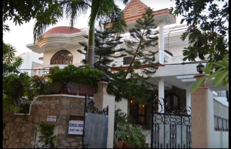 Oasis Wedding House