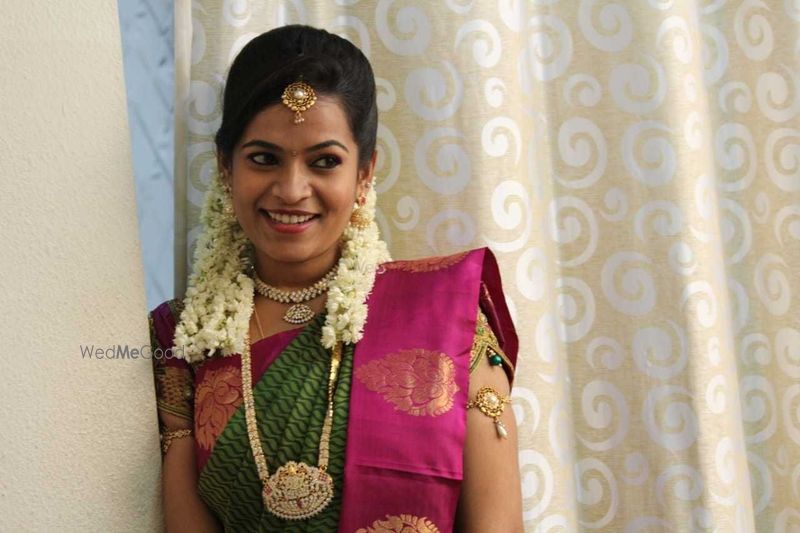 Enrich Studio Salon and Academy - Price & Reviews | Chennai Makeup Artist