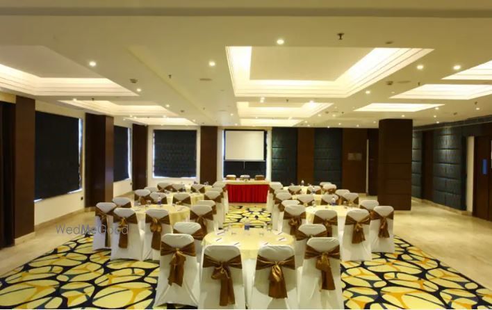 Hotel Marigold Sarovar Portico Shimla
