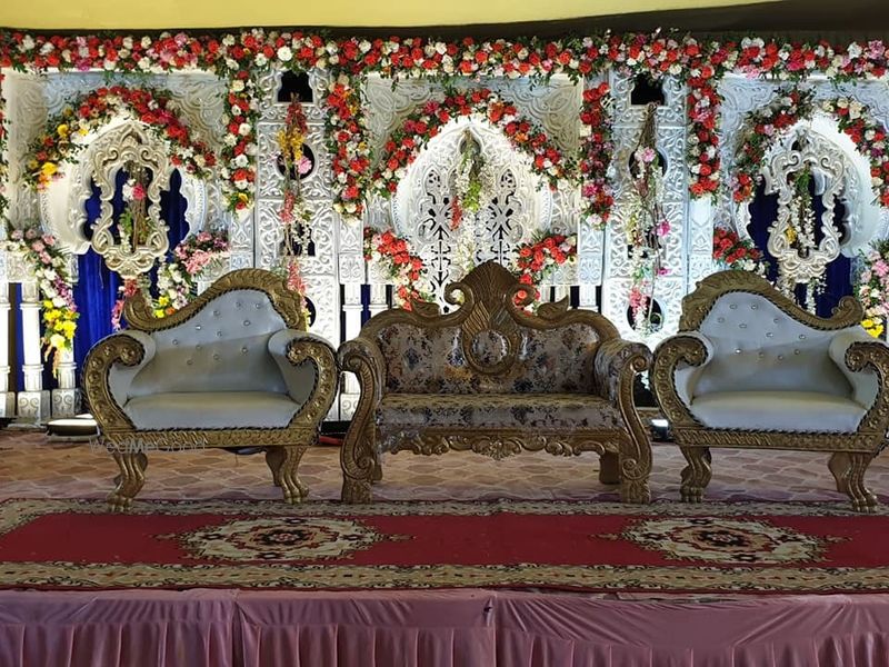 Balrampur Gardens