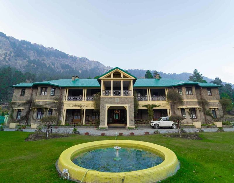Balrampur House Nainital