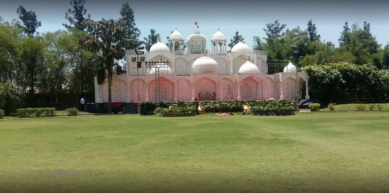 Gulmohar Lawn