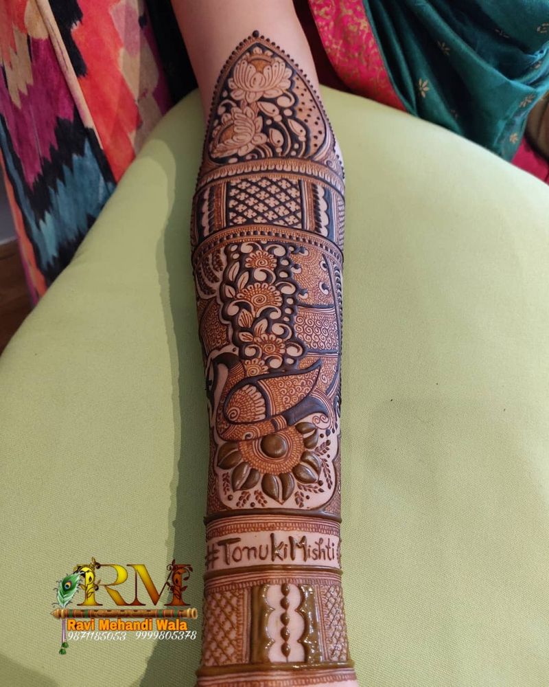 Anil Mehandi Art : Tattoo style mehandi artist in Haryana
