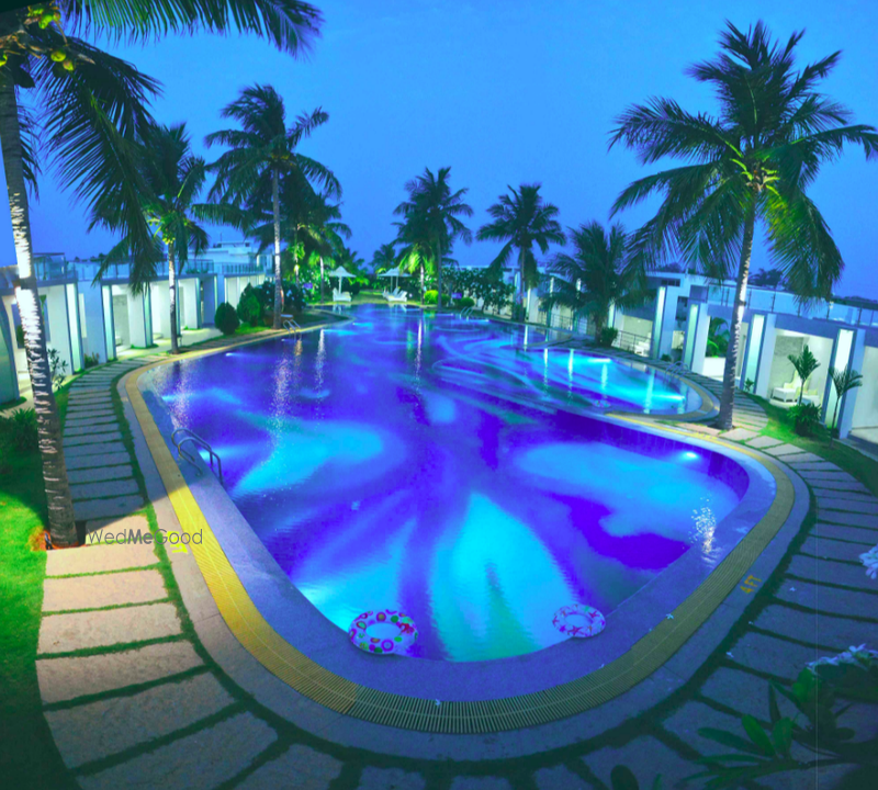 The Grande Bay Resort