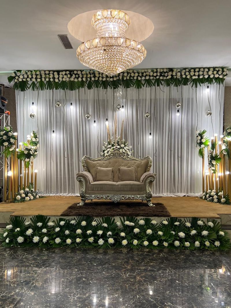 Kanak Banquet okhla