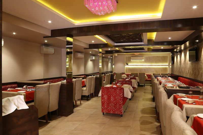 Little King Family Restaurant Bar and Banquets