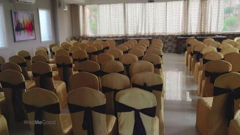 Mehraan Restaurants And Banquets
