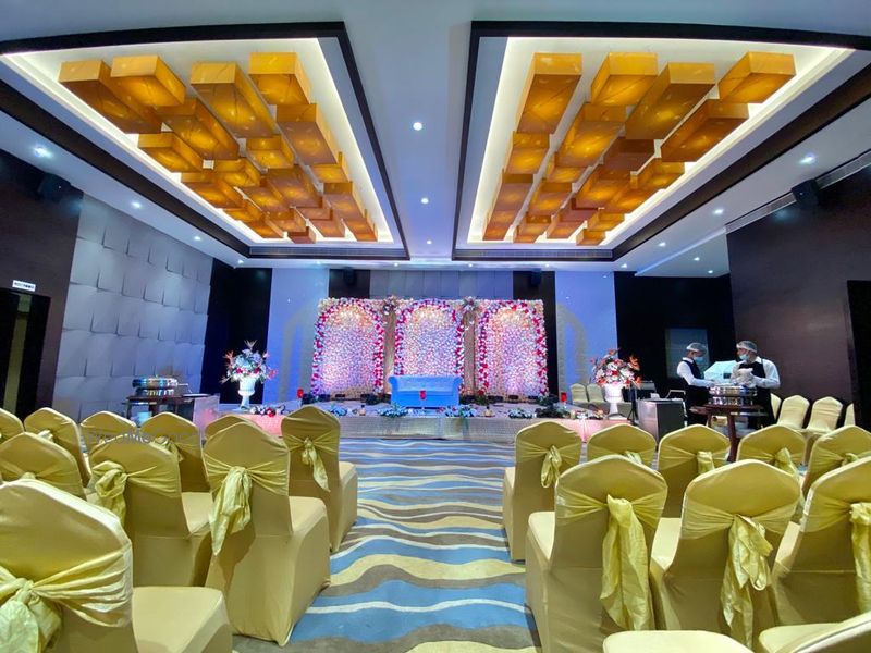 The Hotel Palacio