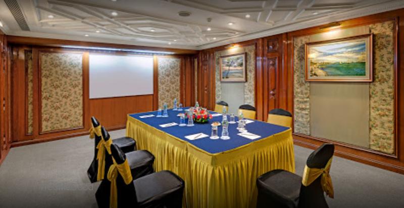 Comfort Inn Sunset Ahmedabad Banquet Wedding Venue With Prices