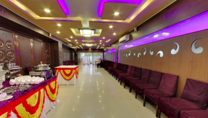 Season 9 Restaurant Banquet Ahmedabad Banquet Wedding Venue With Prices Featuring a swimming pool, eastin ahmedabad hotel offers luxury accommodation in thaltej district.